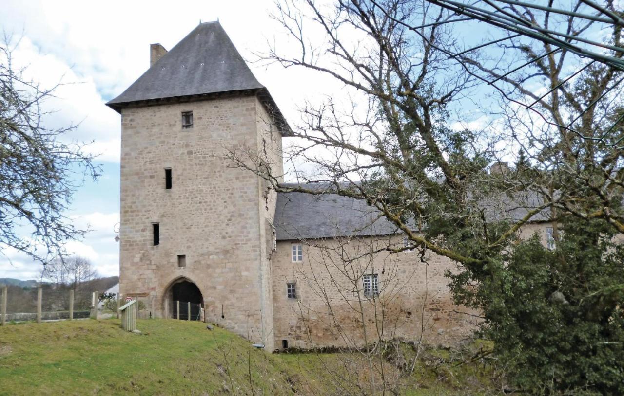 Awesome Home In Peyrat Le Chateau Extérieur photo